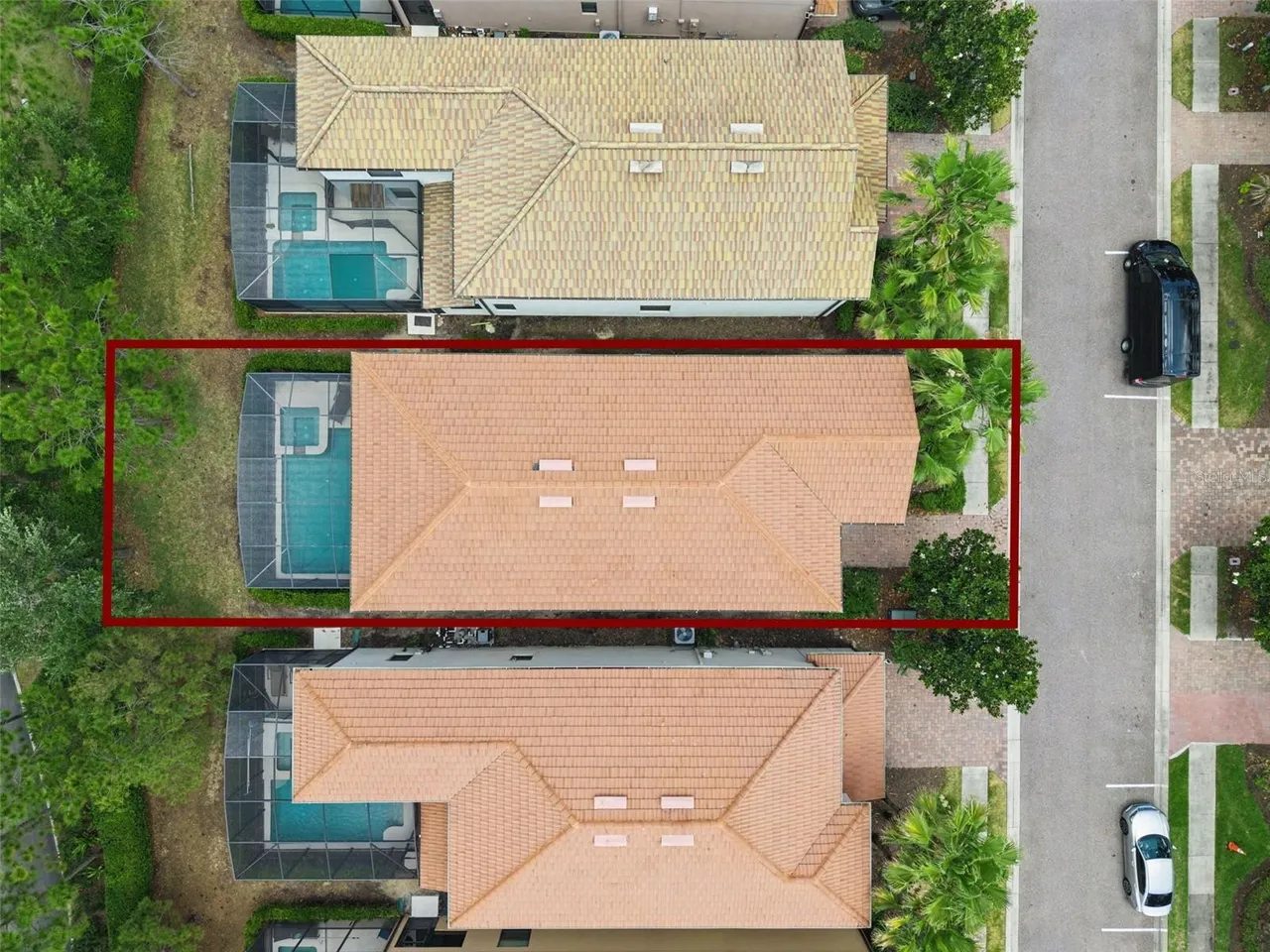 Slide show image of the Orlando Florida Home for Sale 47