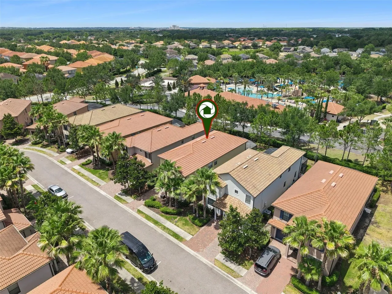 Slide show image of the Orlando Florida Home for Sale 48