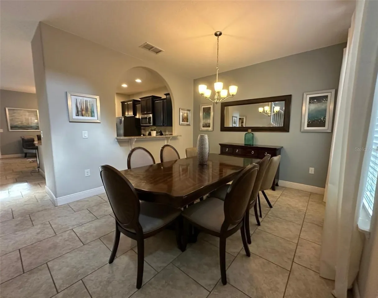 Slide show image of the Orlando Florida Home for Sale 05