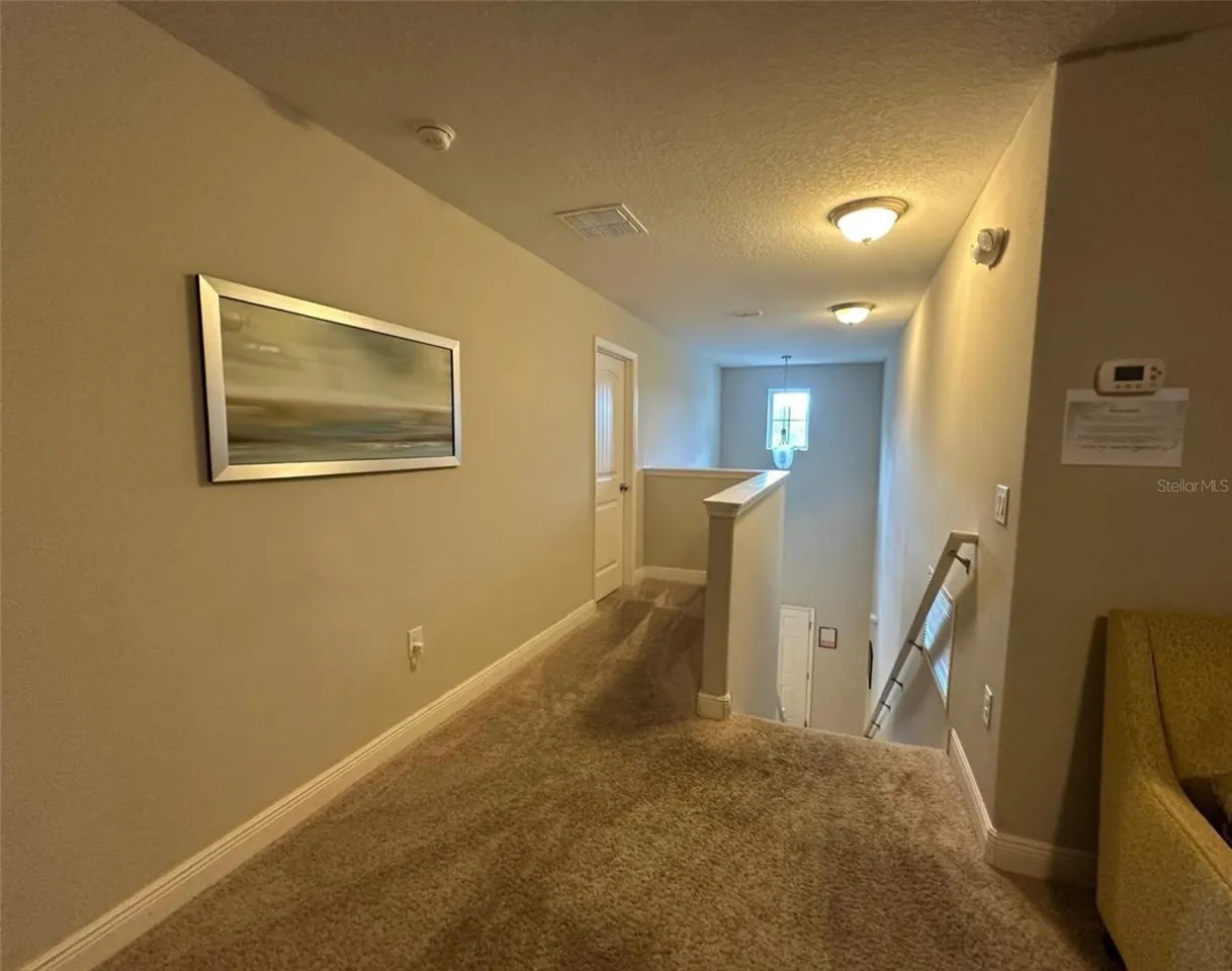 Slide show image of the Orlando Florida Home for Sale 25