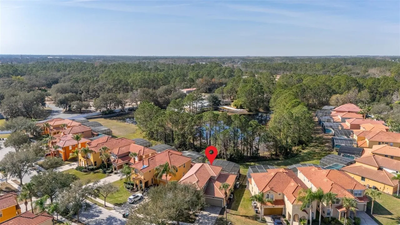 Slide show image of the Orlando Florida Home for Sale 83