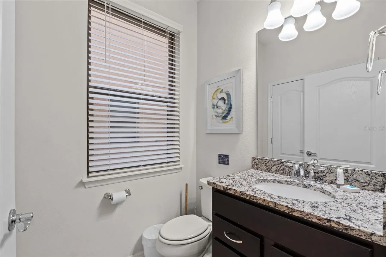 Slide show image of the Orlando Florida Home for Sale 21