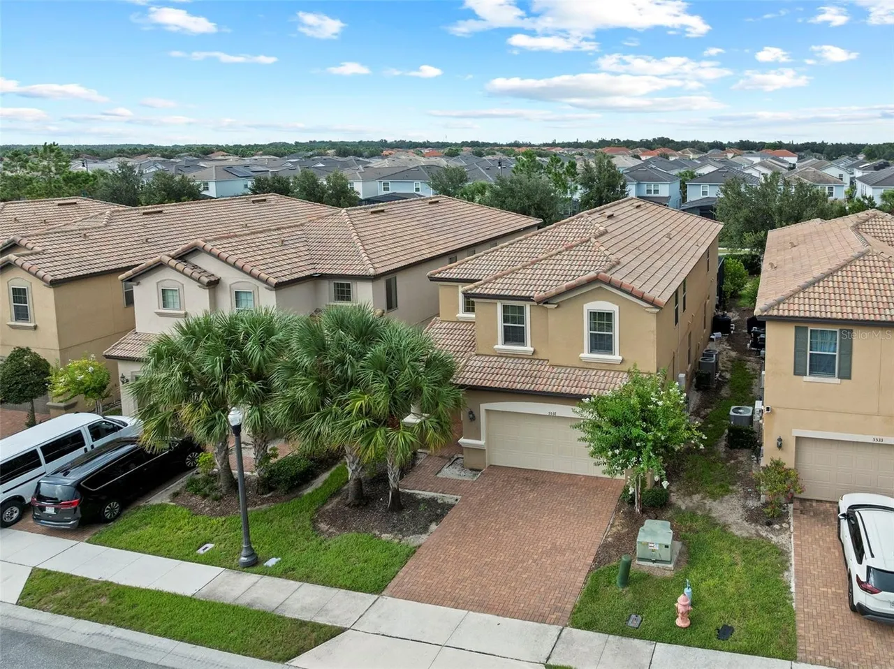 Slide show image of the Orlando Florida Home for Sale 62