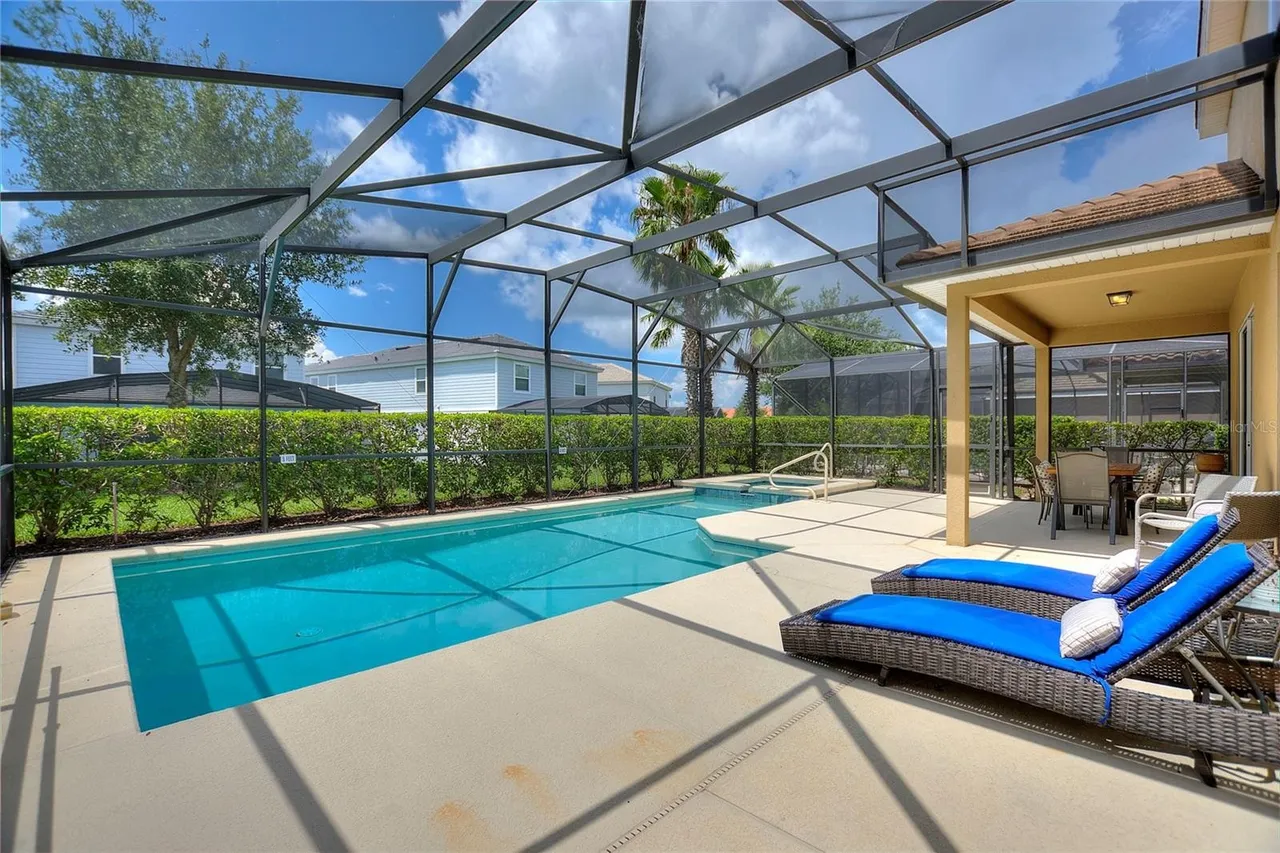 Slide show image of the Orlando Florida Home for Sale 06