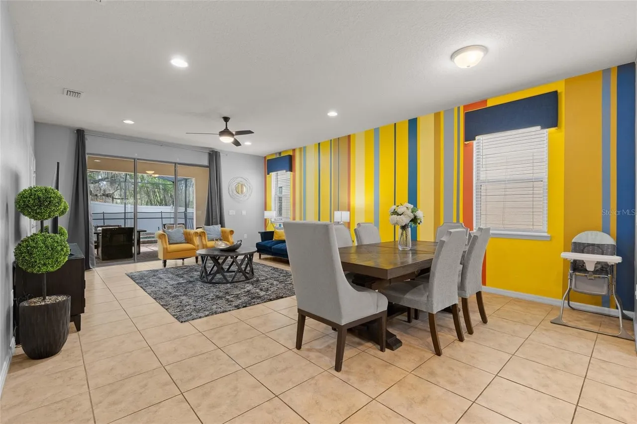 Slide show image of the Orlando Florida Home for Sale 05
