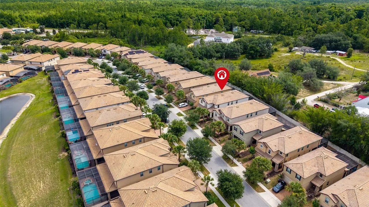 Slide show image of the Orlando Florida Home for Sale 55