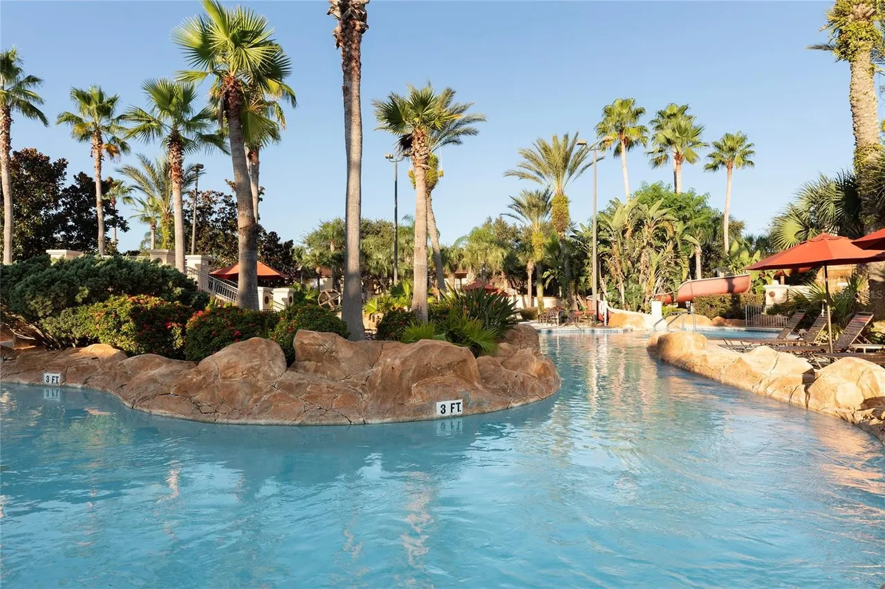 Slide show image of the Orlando Florida Home for Sale 25