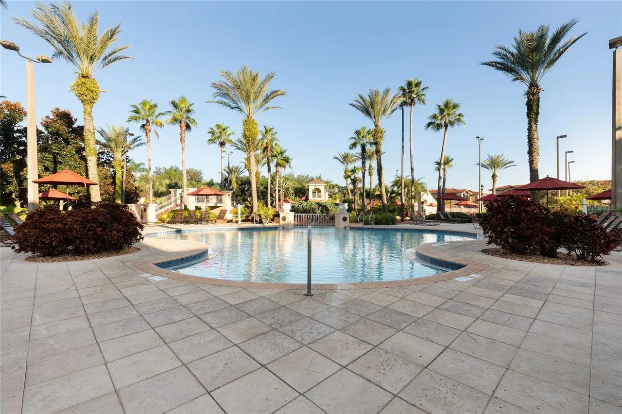 Slide show image of the Orlando Florida Home for Sale 30