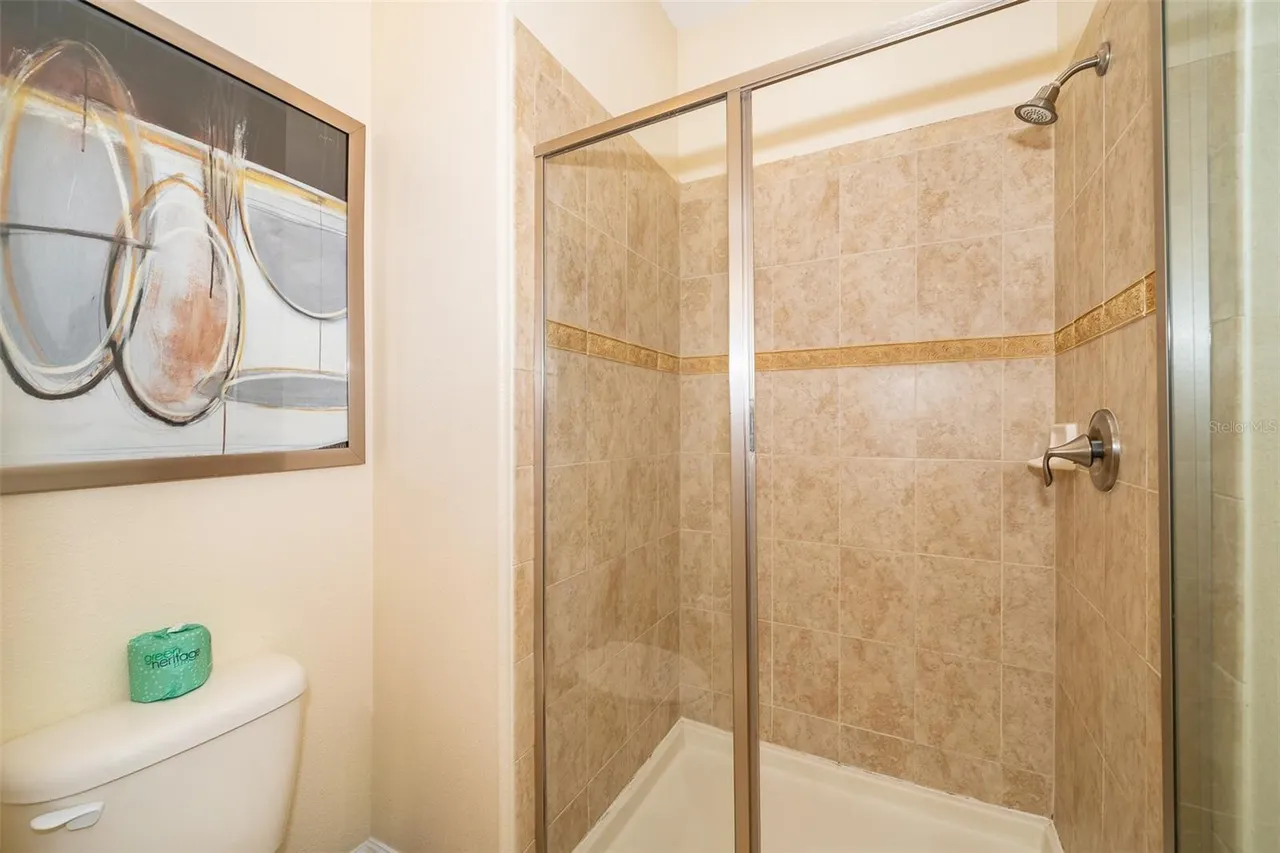 Slide show image of the Orlando Florida Home for Sale 06