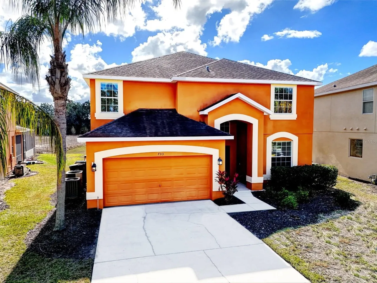 Slide show image of the Orlando Florida Home for Sale 03