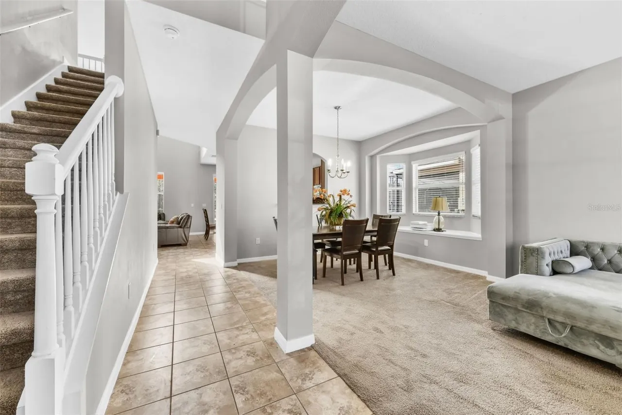 Slide show image of the Orlando Florida Home for Sale 10