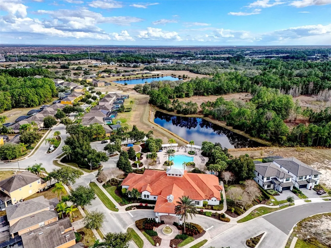 Slide show image of the Orlando Florida Home for Sale 52