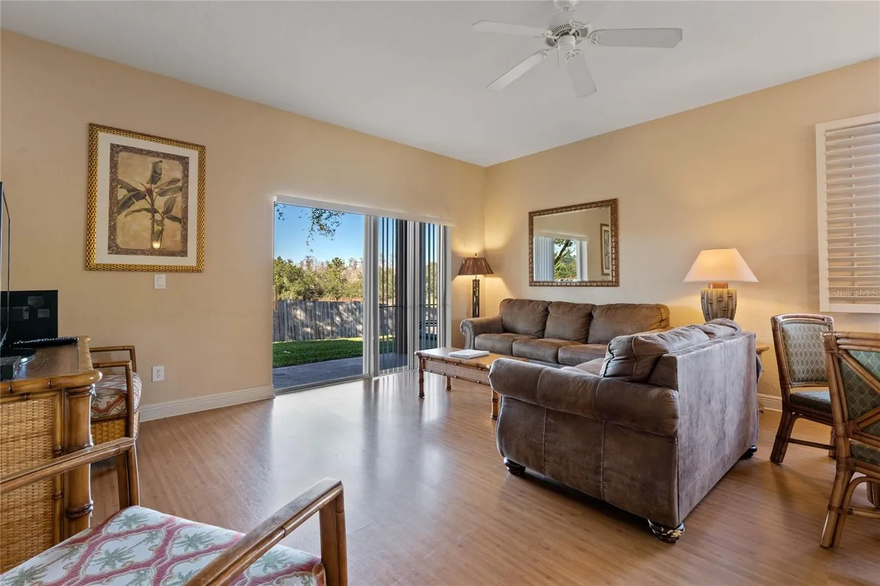 Slide show image of the Orlando Florida Home for Sale 07