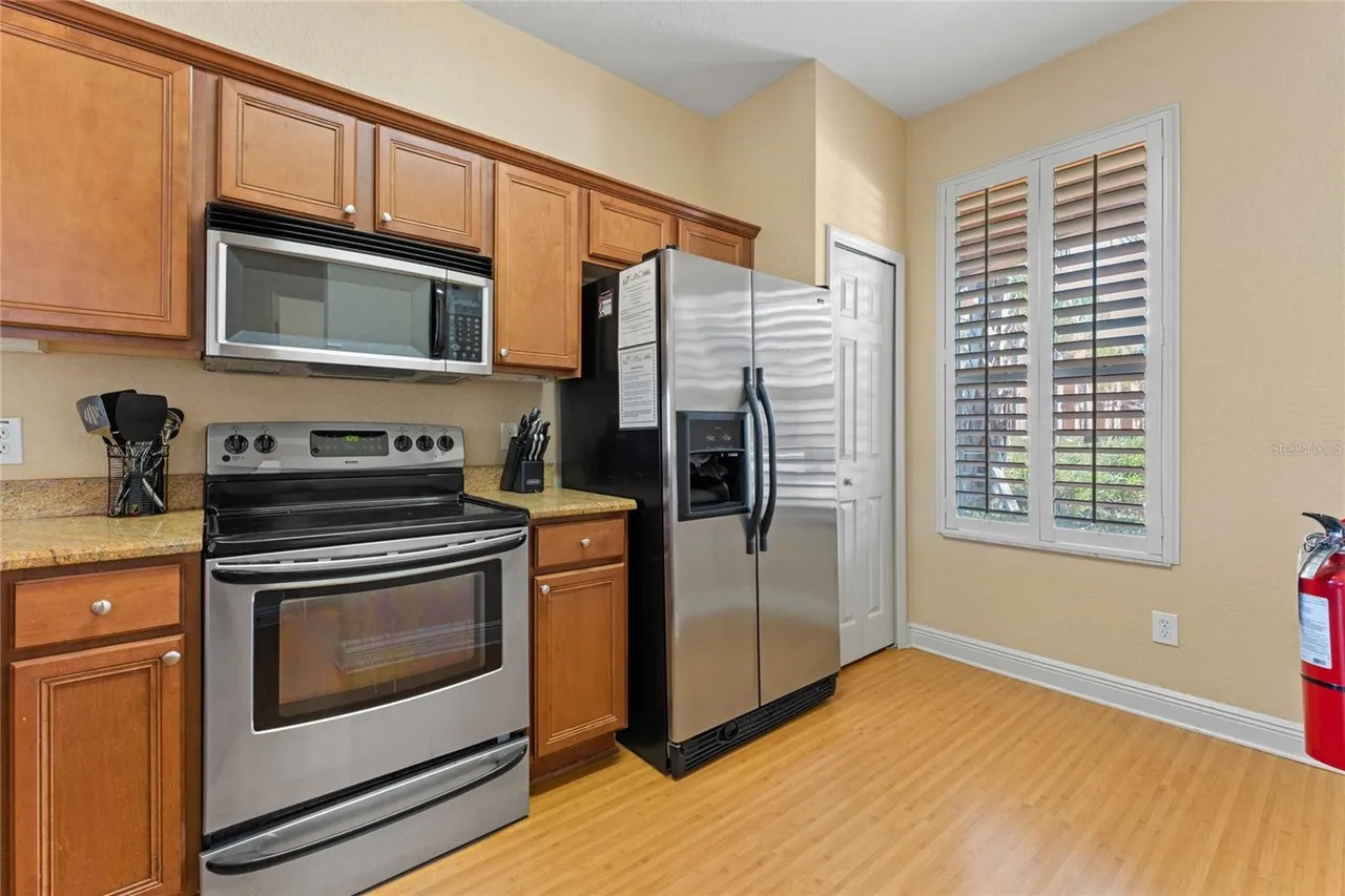Slide show image of the Orlando Florida Home for Sale 11