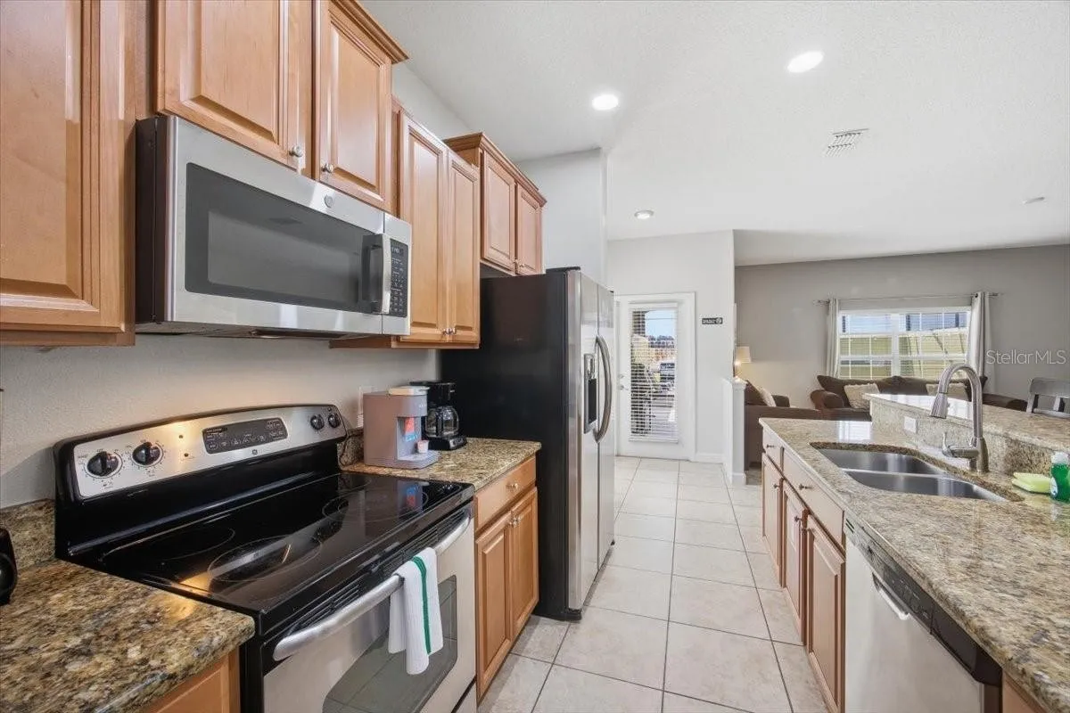Slide show image of the Orlando Florida Home for Sale 14