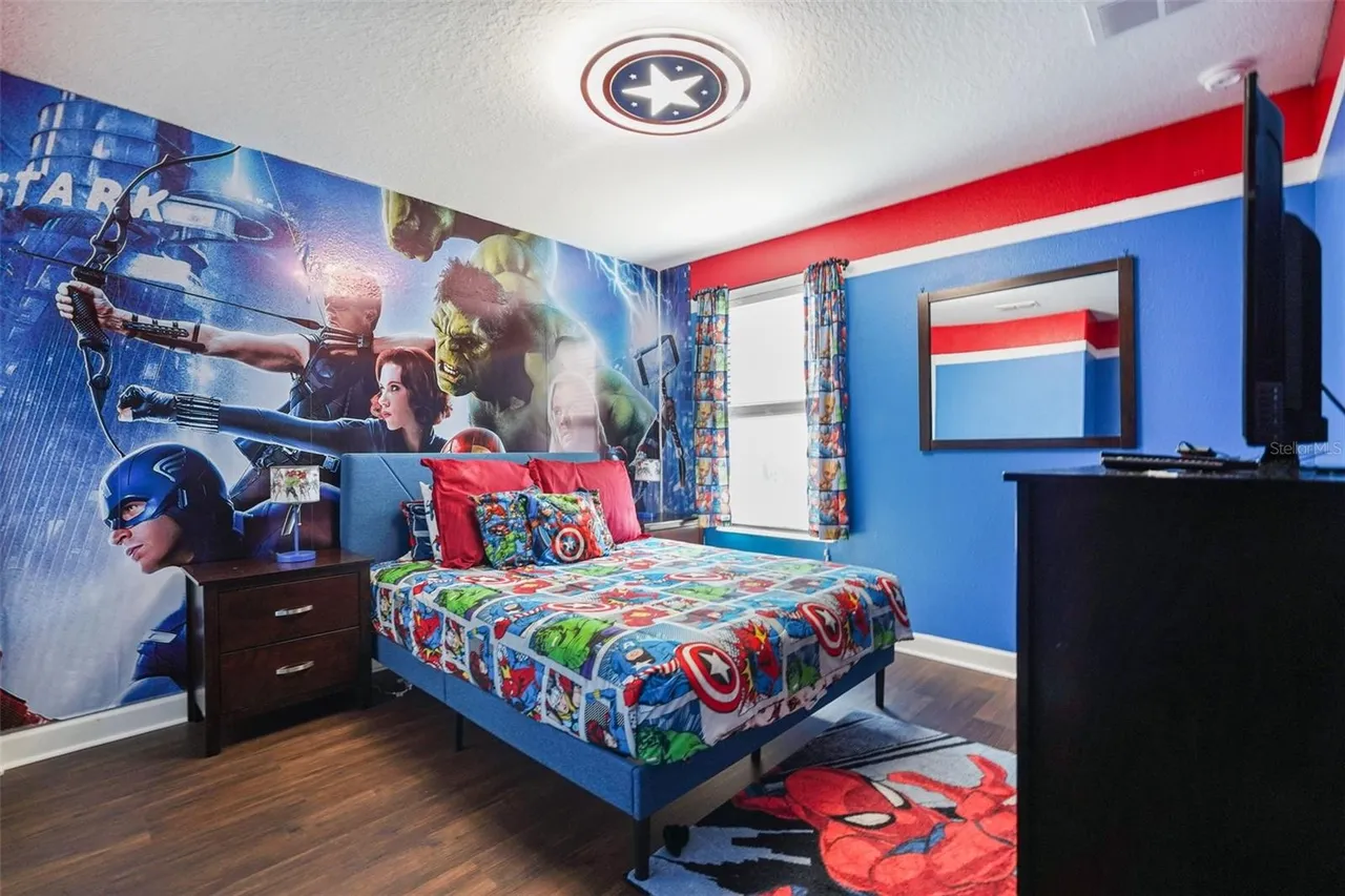 Slide show image of the Orlando Florida Home for Sale 23