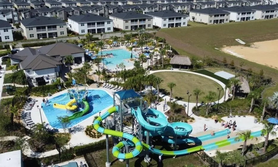 Slide show image of the Orlando Florida Home for Sale 45