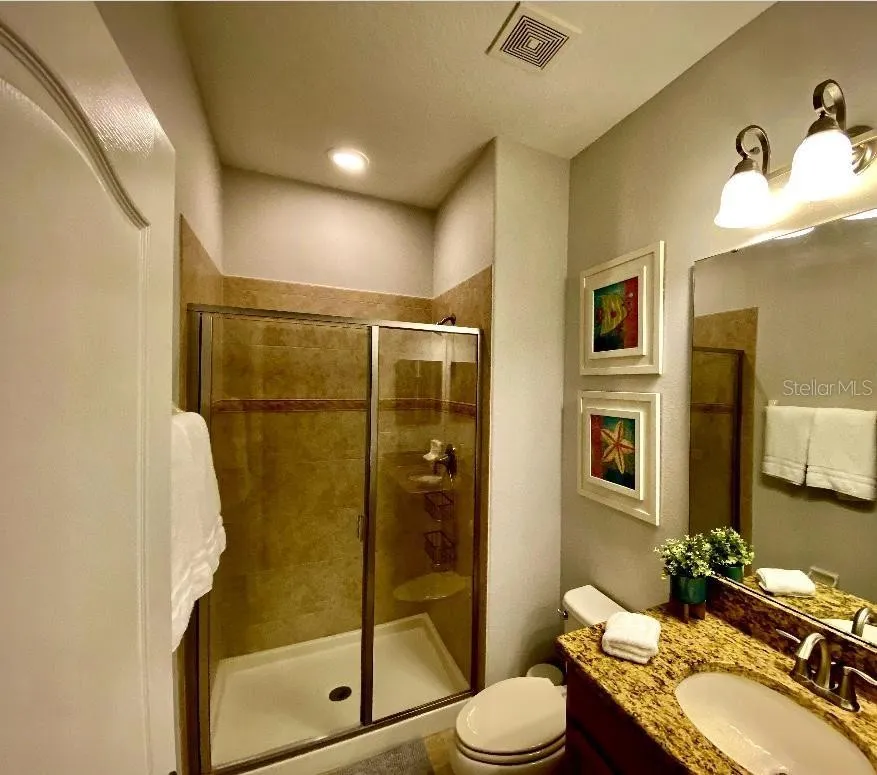 Slide show image of the Orlando Florida Home for Sale 11