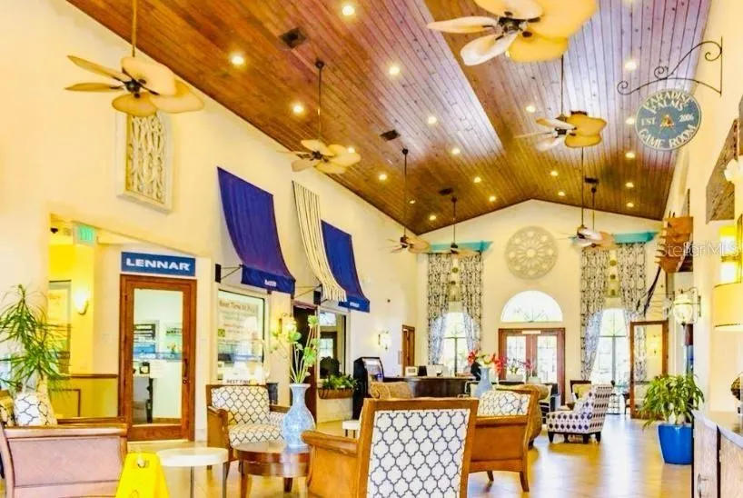 Slide show image of the Orlando Florida Home for Sale 20