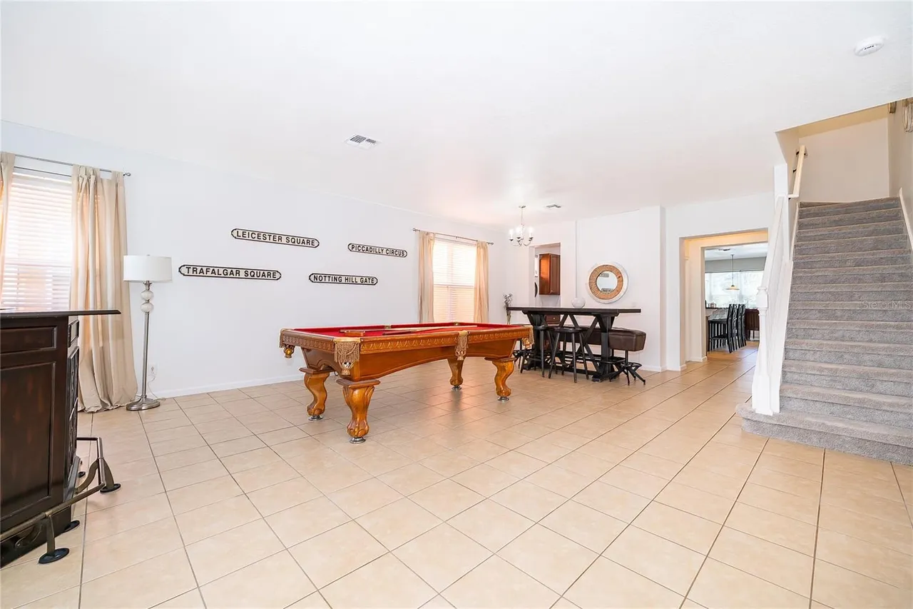 Slide show image of the Orlando Florida Home for Sale 07
