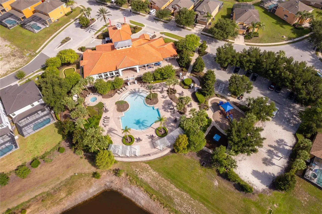 Slide show image of the Orlando Florida Home for Sale 51