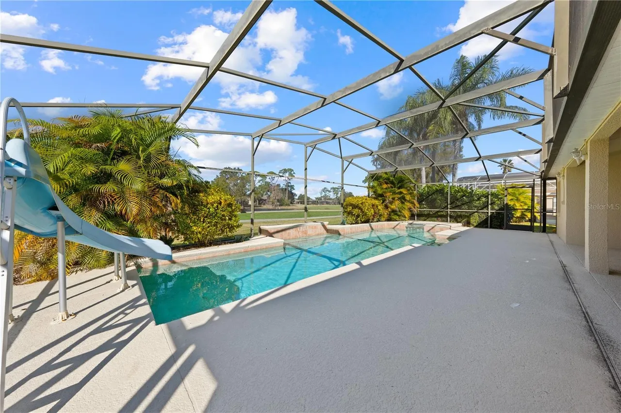 Slide show image of the Orlando Florida Home for Sale 05