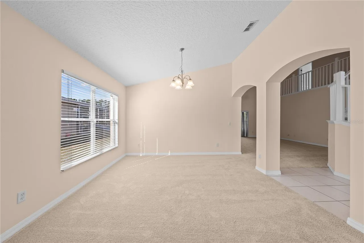 Slide show image of the Orlando Florida Home for Sale 52