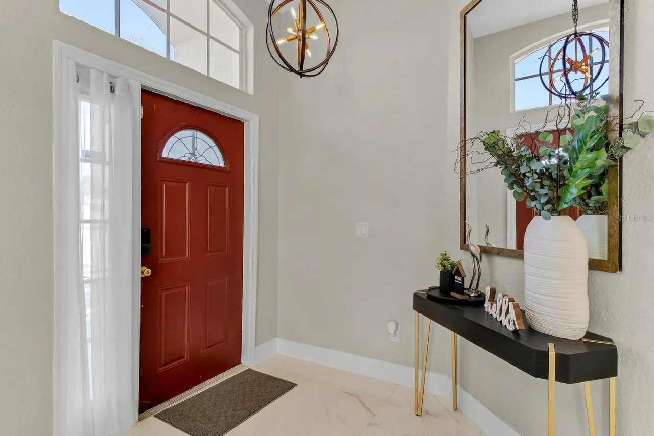 Slide show image of the Orlando Florida Home for Sale 03