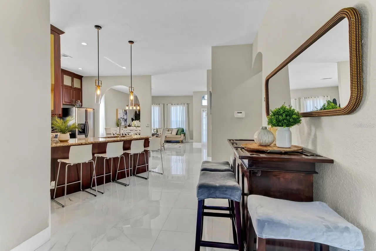 Slide show image of the Orlando Florida Home for Sale 07