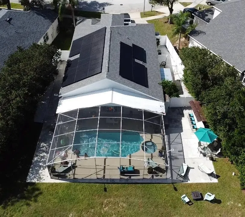Slide show image of the Orlando Florida Home for Sale 34