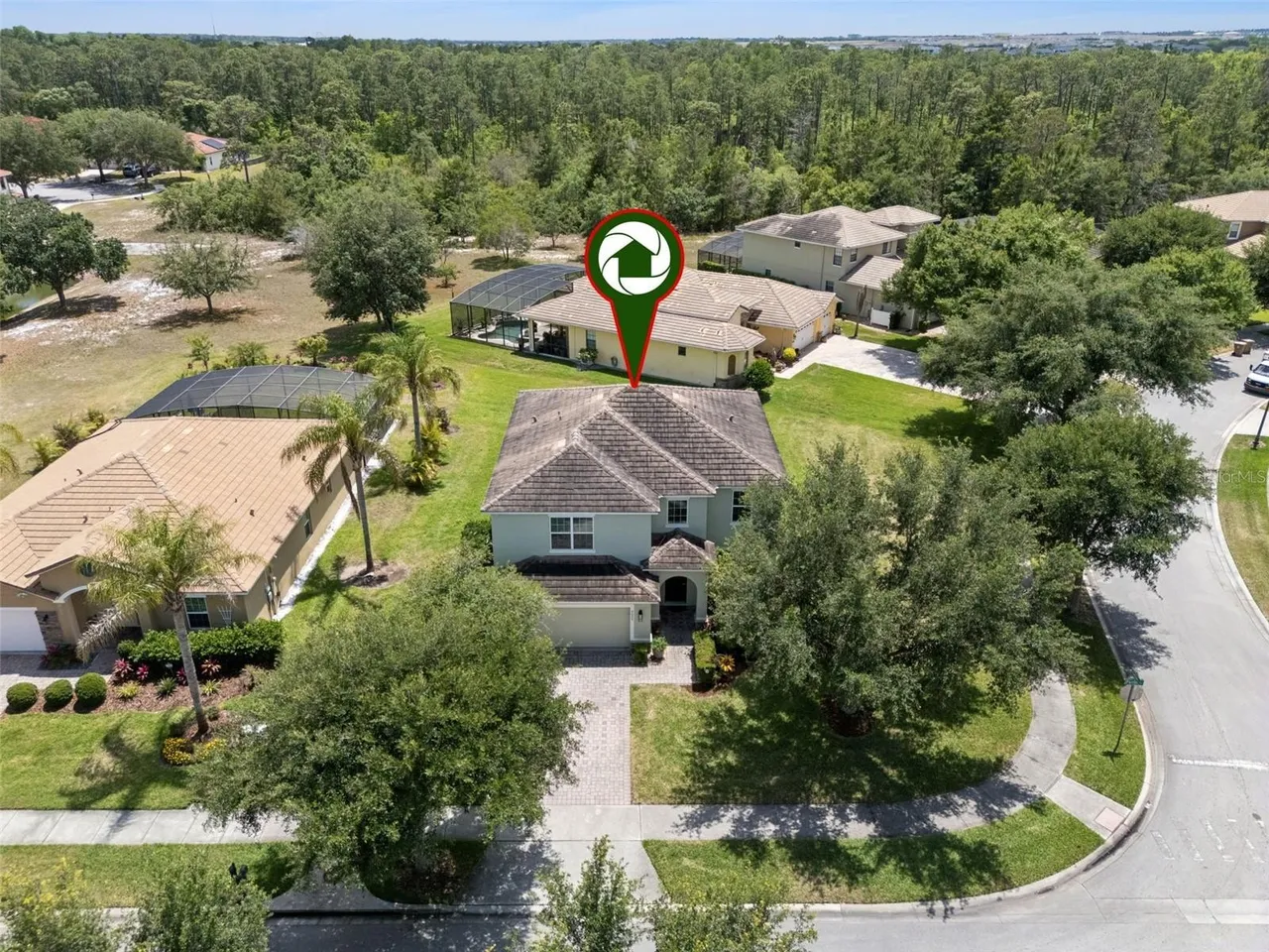 Slide show image of the Orlando Florida Home for Sale 30