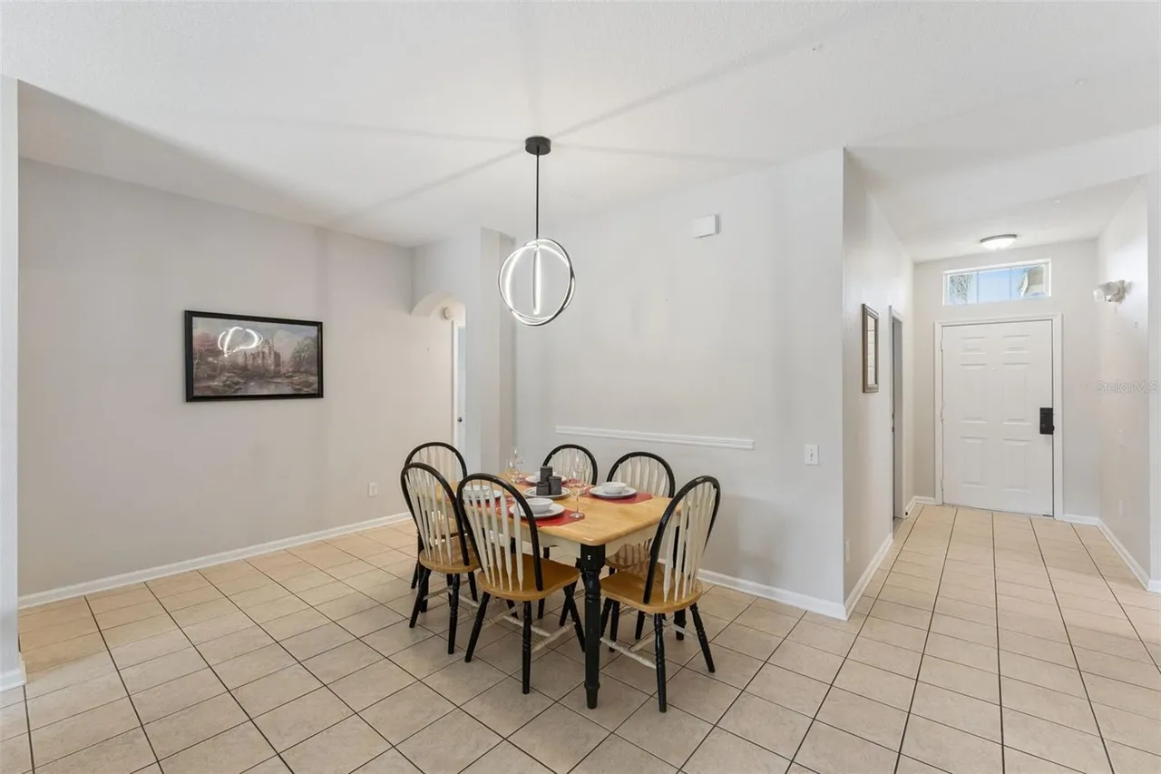 Slide show image of the Orlando Florida Home for Sale 07