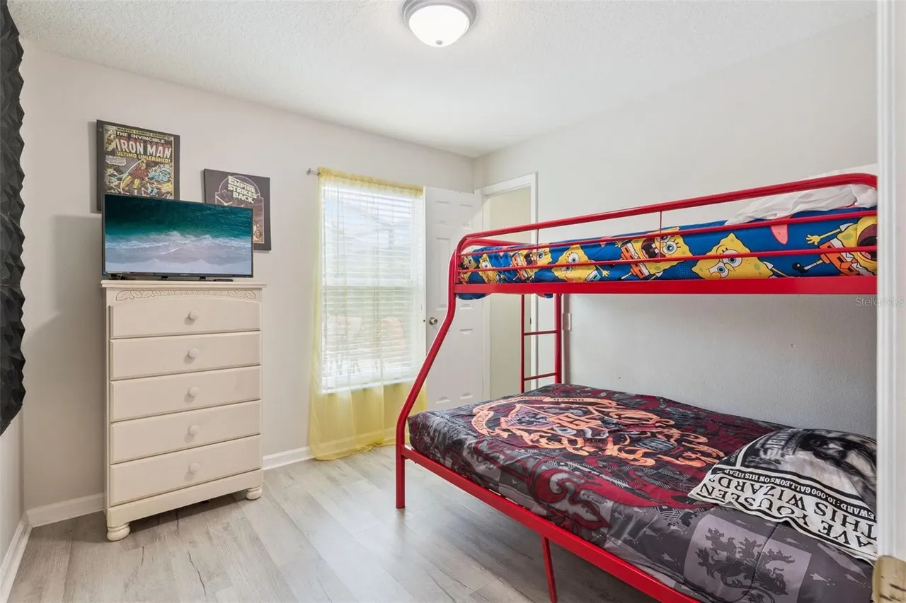 Slide show image of the Orlando Florida Home for Sale 14