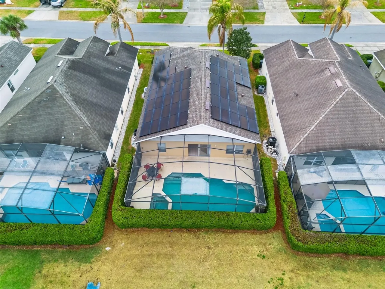 Slide show image of the Orlando Florida Home for Sale 25