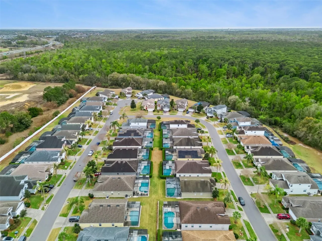 Slide show image of the Orlando Florida Home for Sale 28