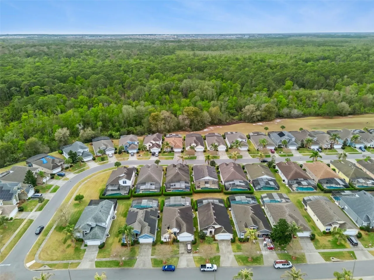 Slide show image of the Orlando Florida Home for Sale 30