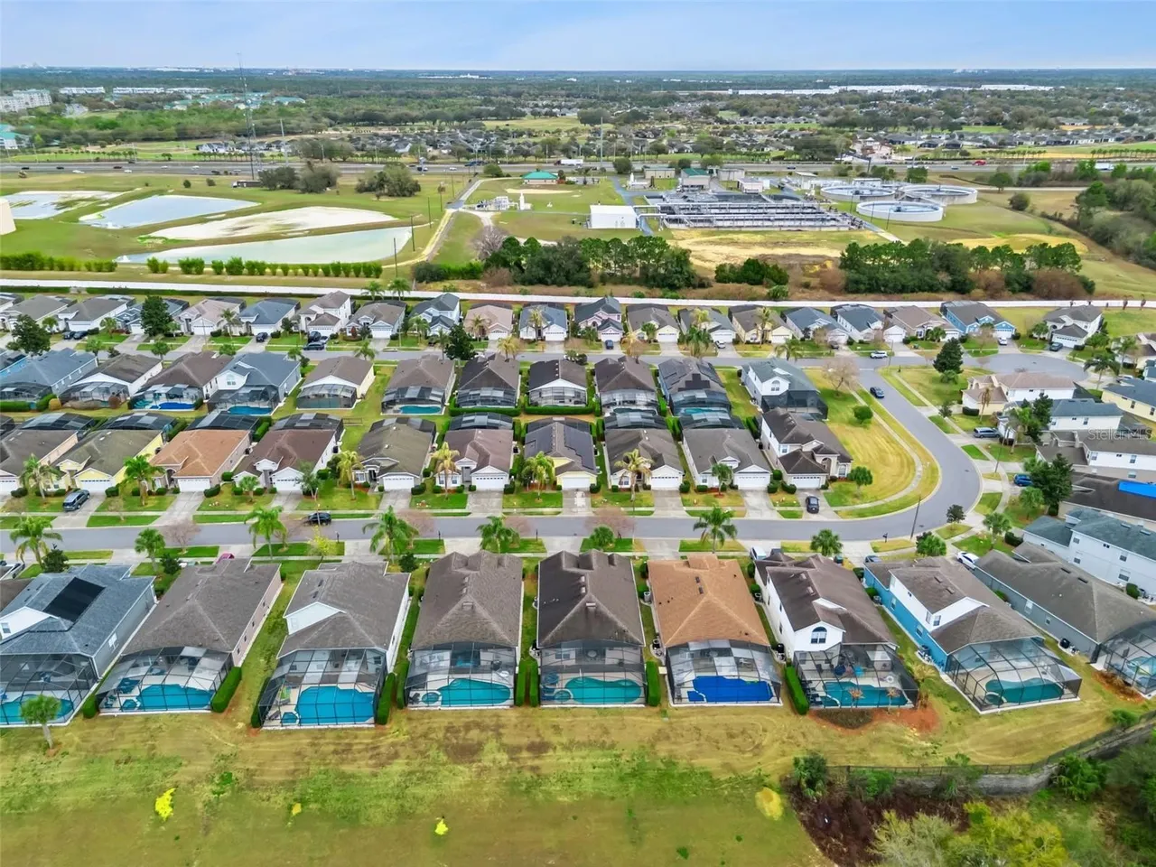 Slide show image of the Orlando Florida Home for Sale 31