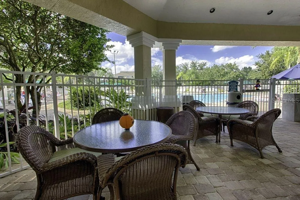 Slide show image of the Orlando Florida Home for Sale 37