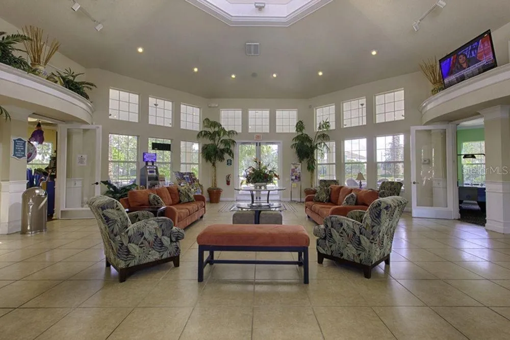 Slide show image of the Orlando Florida Home for Sale 40