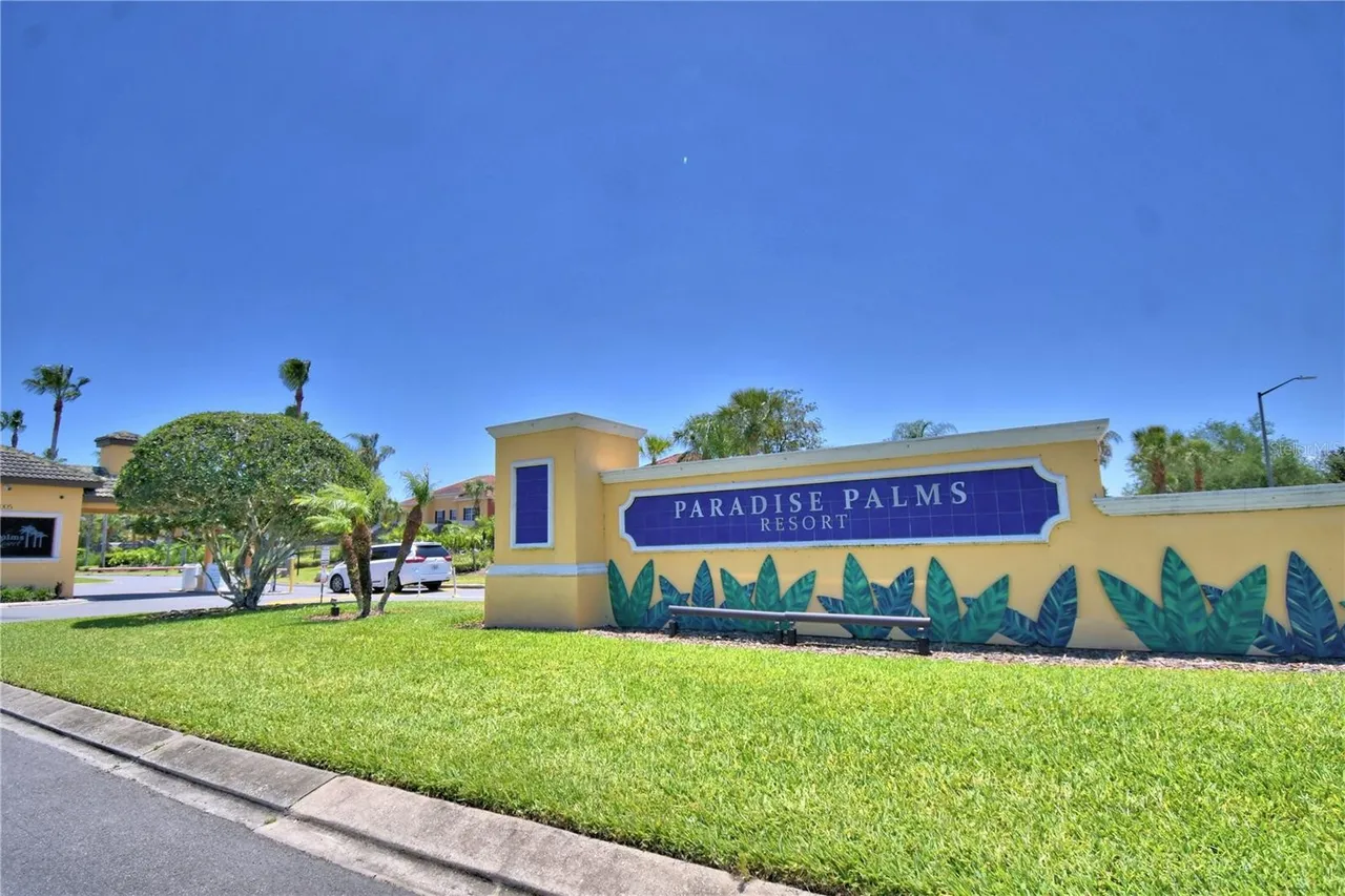 Slide show image of the Orlando Florida Home for Sale 60
