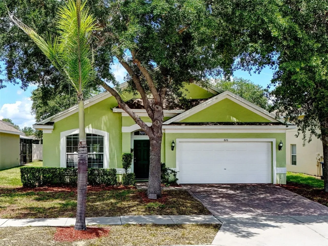 Slide show image of the Orlando Florida Home for Sale 03