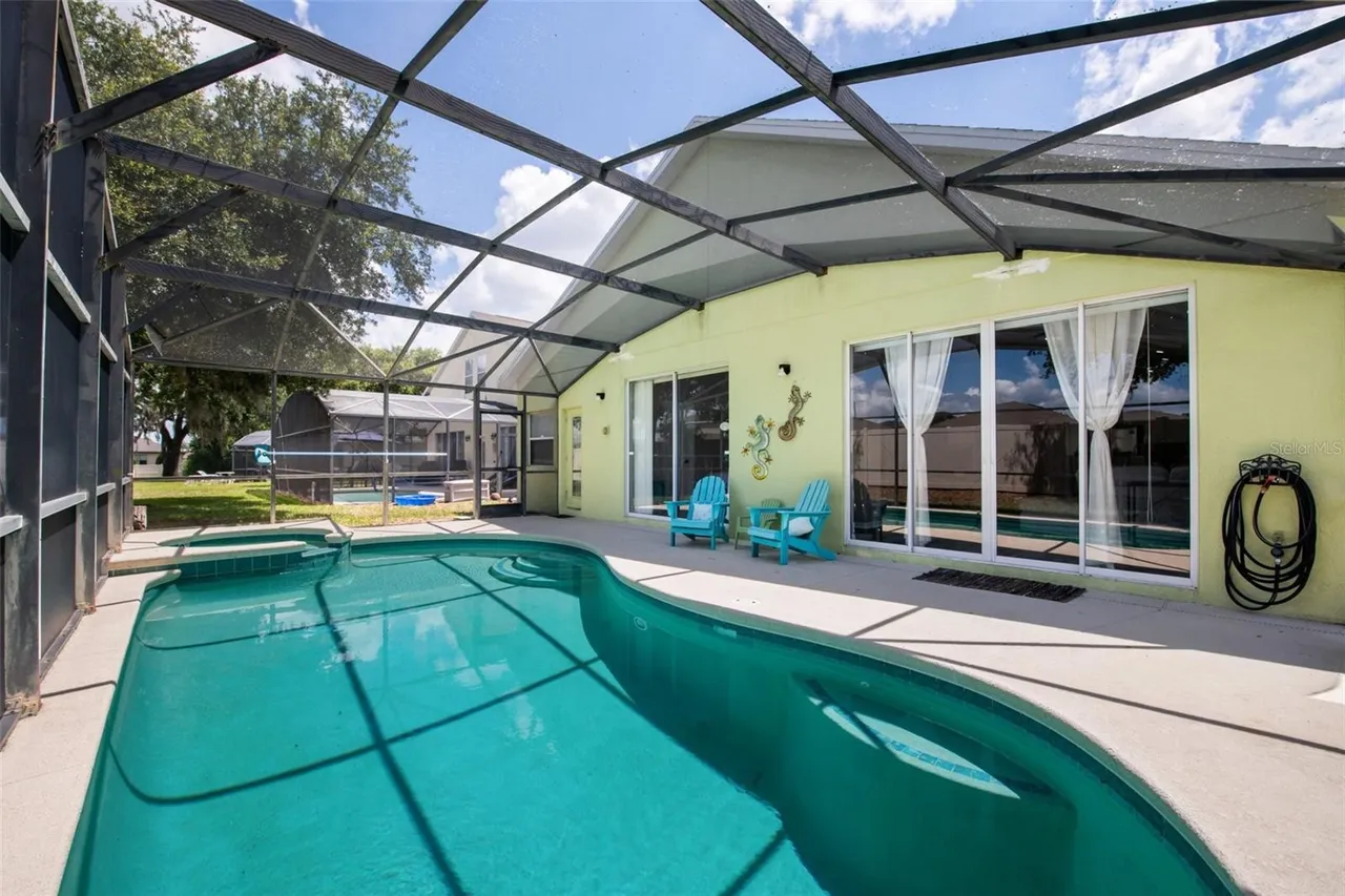 Slide show image of the Orlando Florida Home for Sale 07