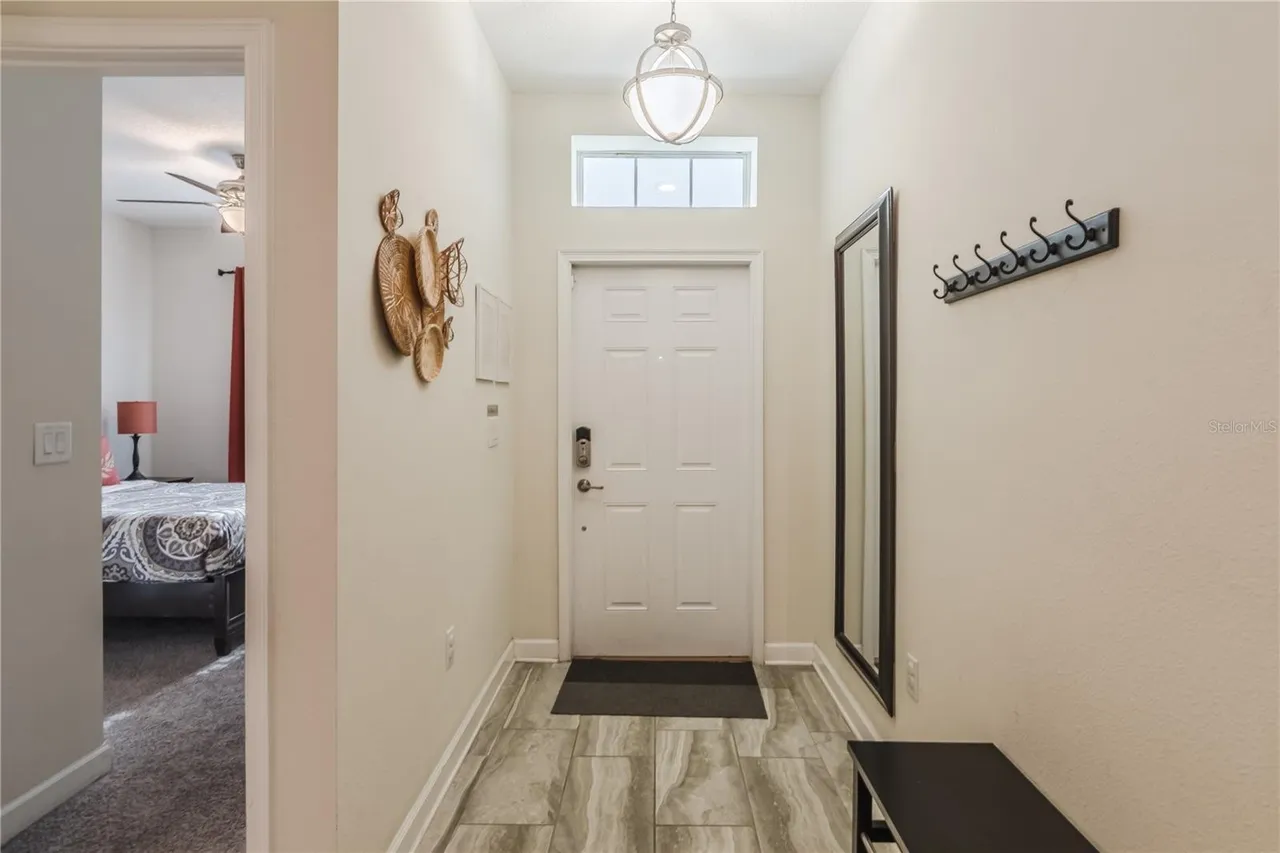 Slide show image of the Orlando Florida Home for Sale 04