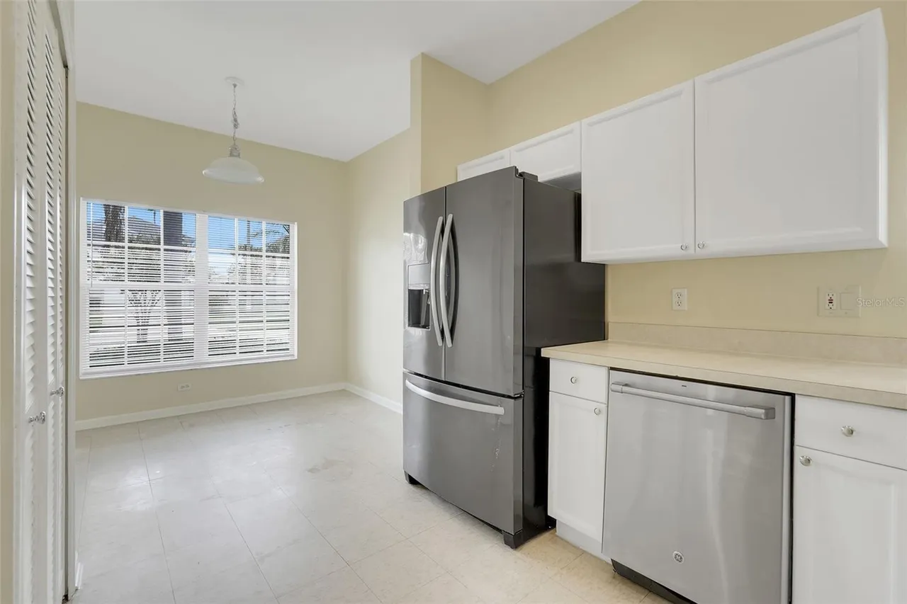 Slide show image of the Orlando Florida Home for Sale 07