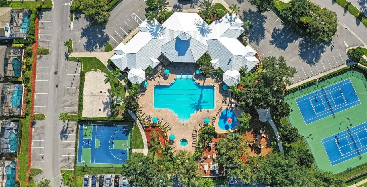 Slide show image of the Orlando Florida Home for Sale 40