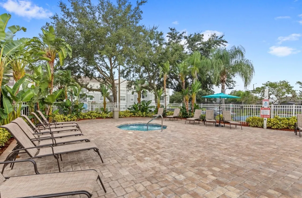Slide show image of the Orlando Florida Home for Sale 45