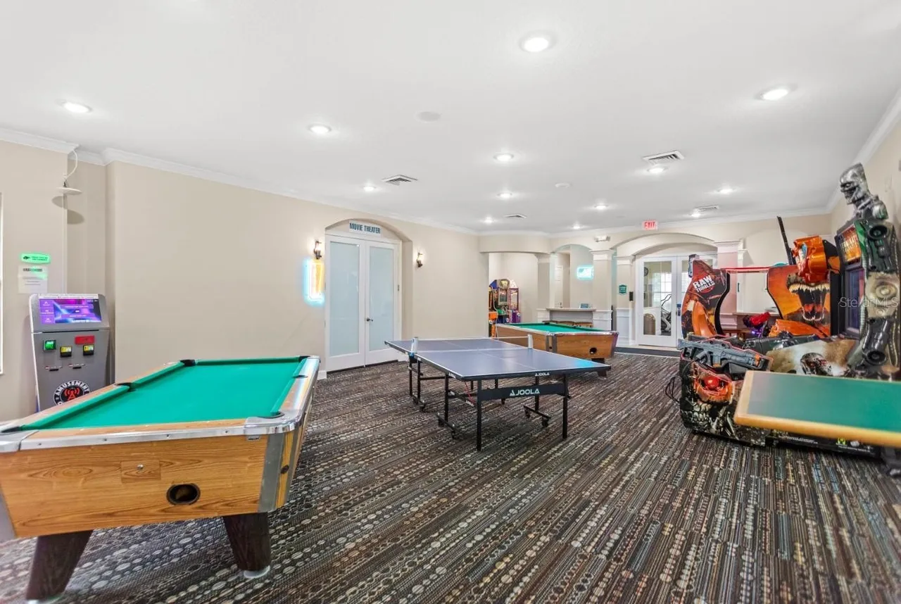 Slide show image of the Orlando Florida Home for Sale 50