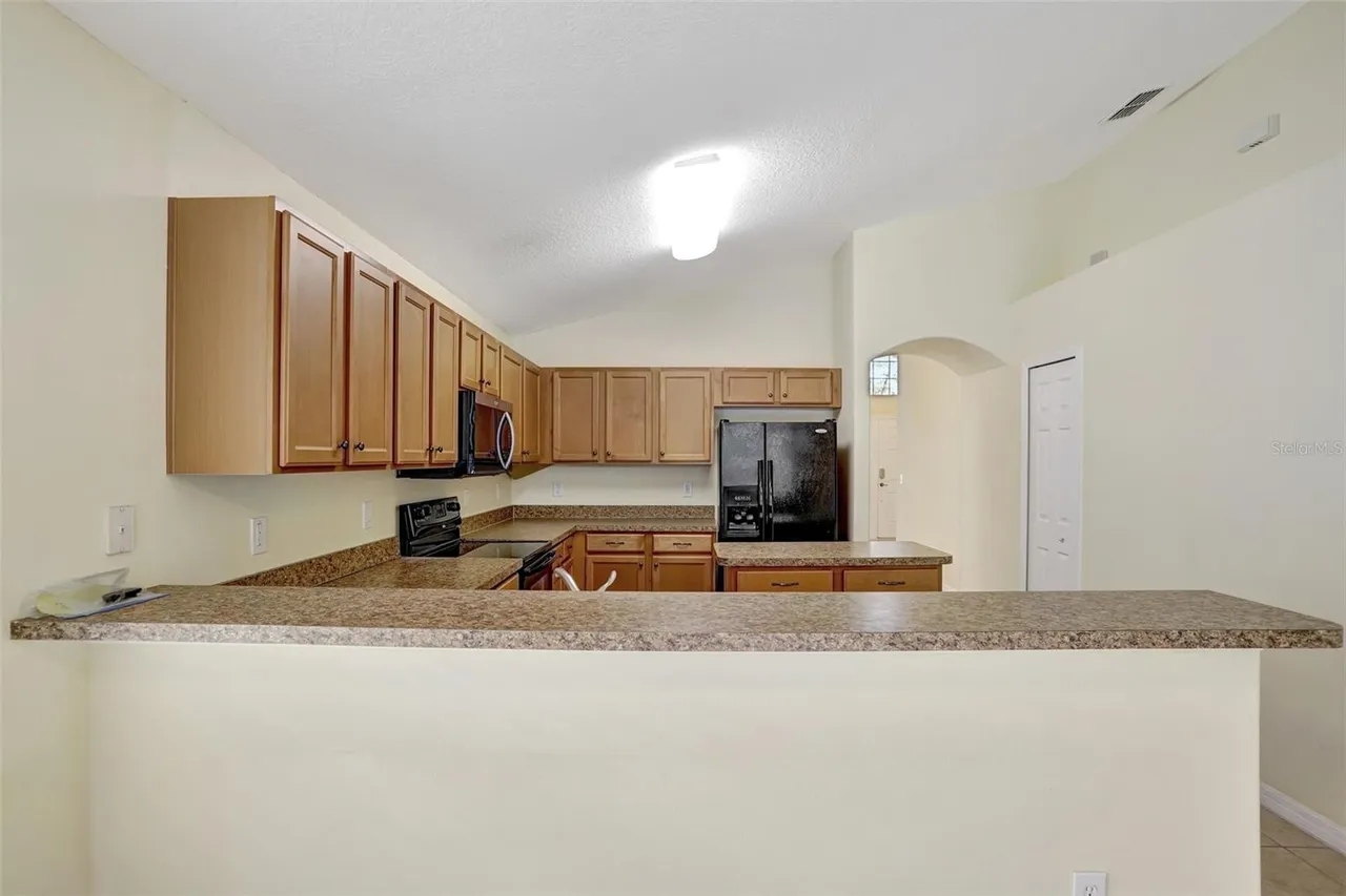 Slide show image of the Orlando Florida Home for Sale 09