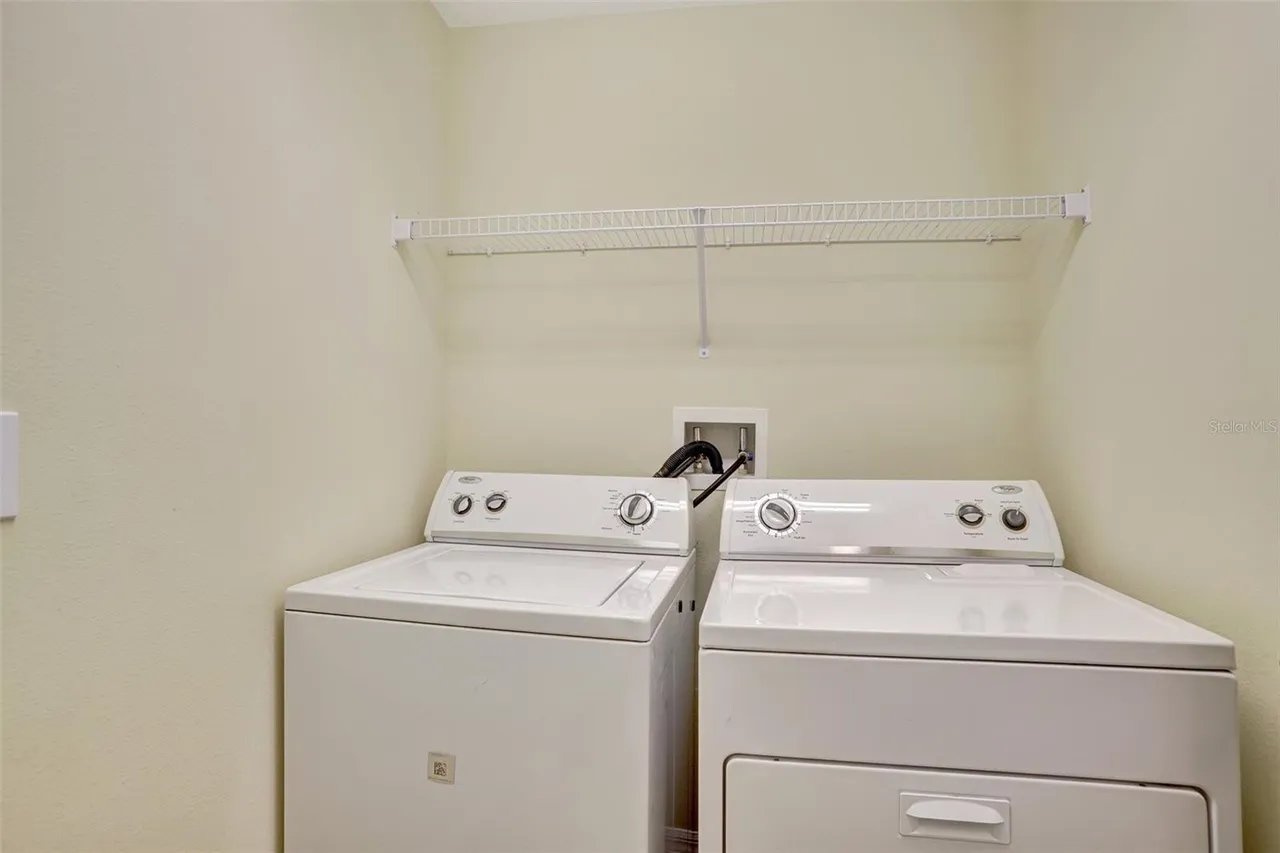 Slide show image of the Orlando Florida Home for Sale 21
