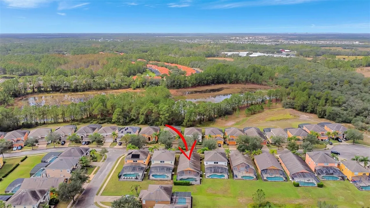 Slide show image of the Orlando Florida Home for Sale 38